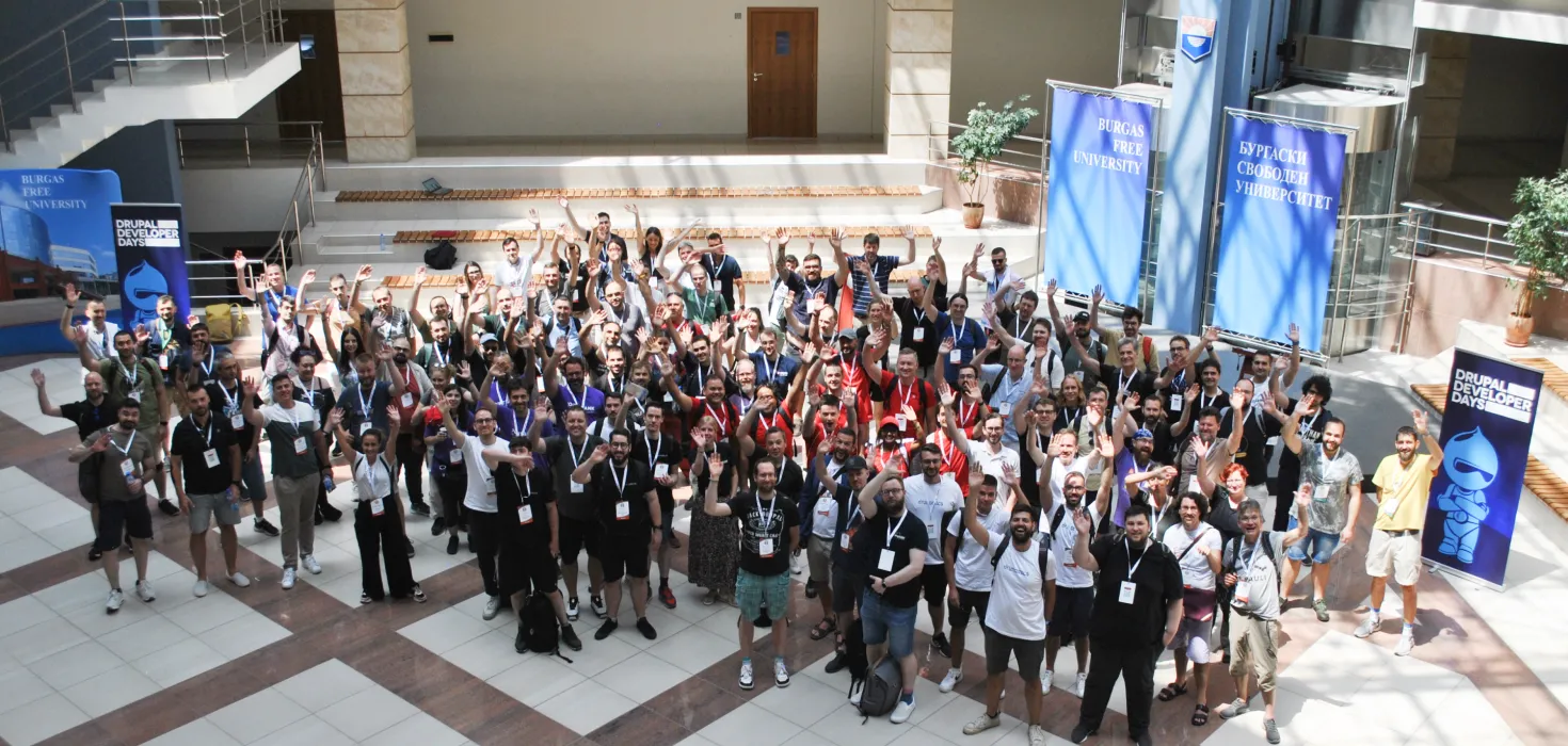 Group photo of the Drupal community at the Drupal Developer Days in Burgas